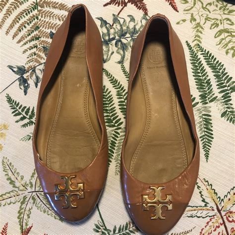 tory burch flats clearance.